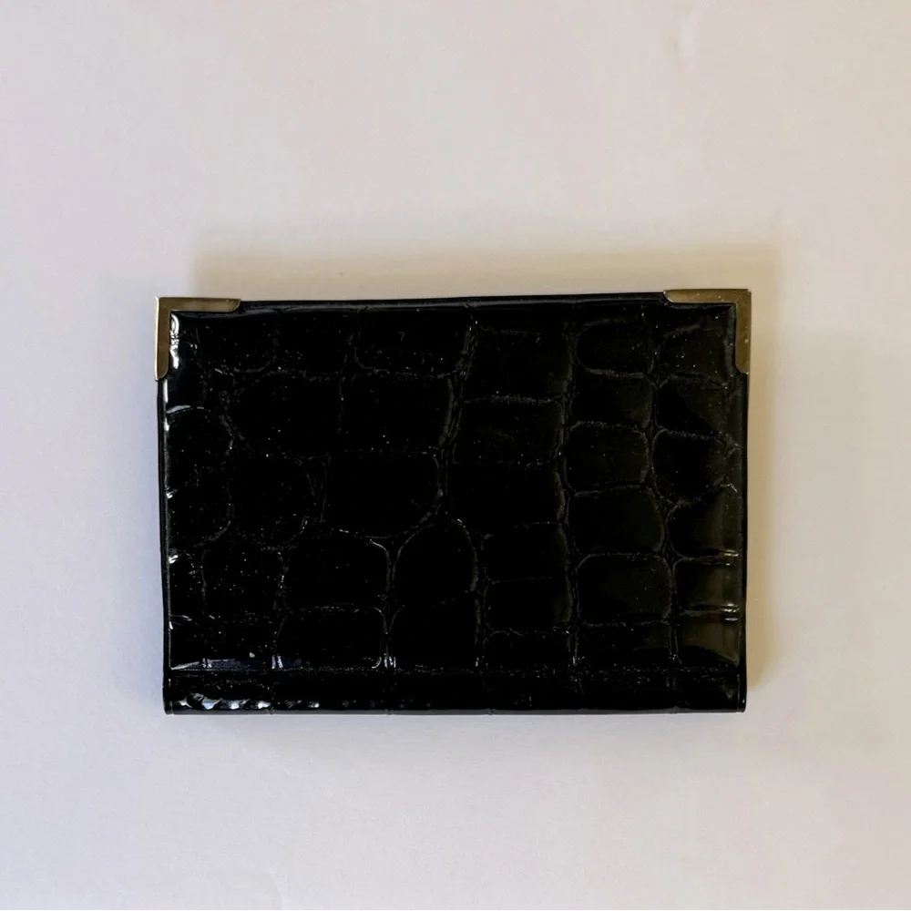 😎 NWOT Vintage patent black credit card case with protective metal edges